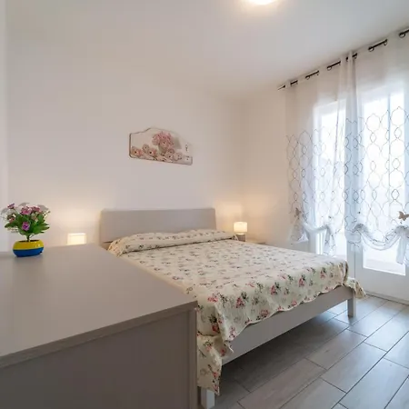 Apartment Md2 *
